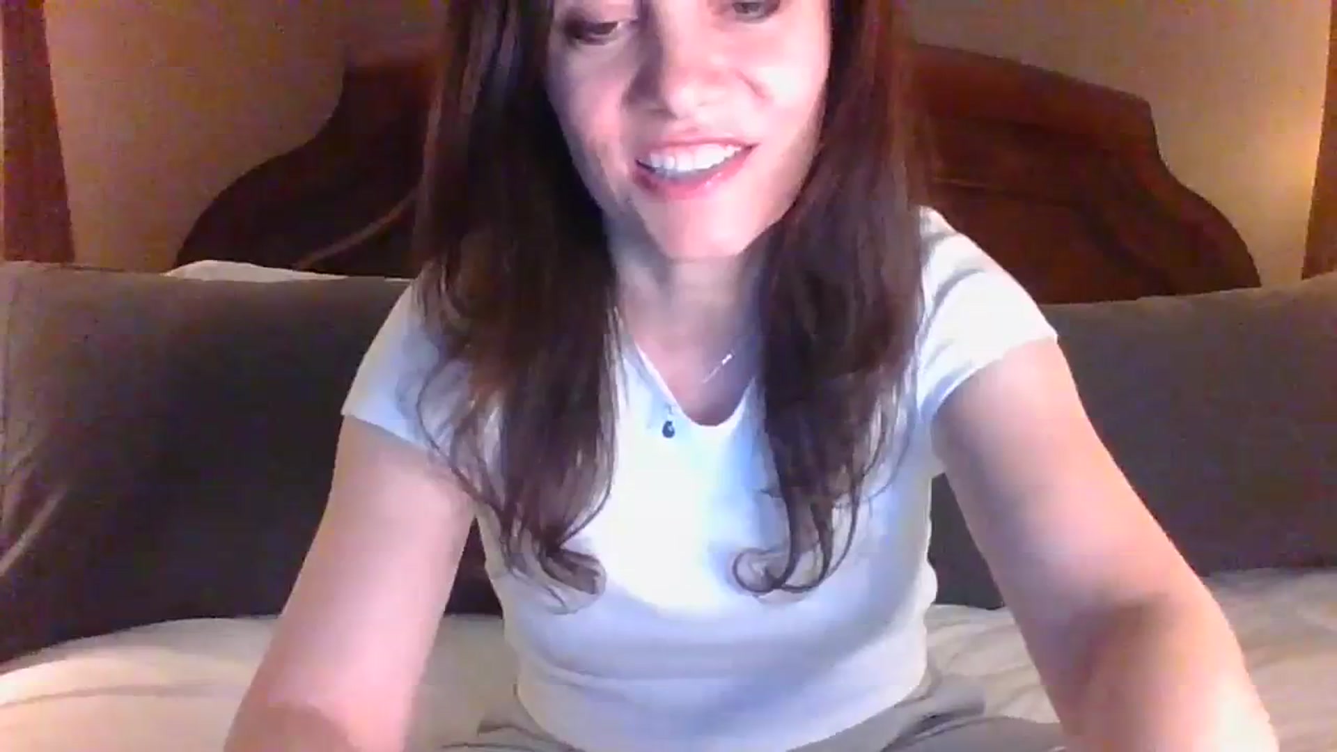 Gallery image thumbnail from LVDOLL's myfreecams stream on, 03/26/2024, 02:46 image 10 of 20