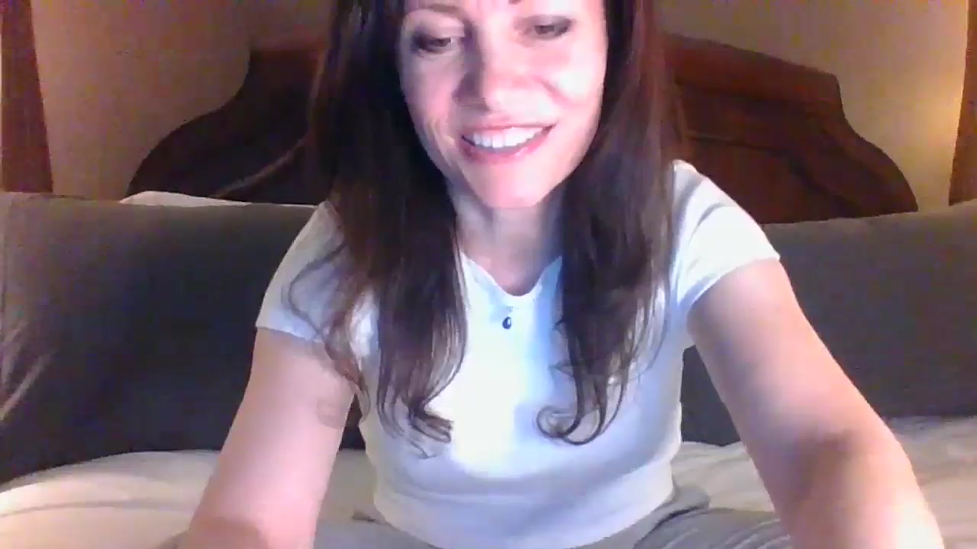 Gallery image thumbnail from LVDOLL's myfreecams stream on, 03/26/2024, 02:46 image 8 of 20
