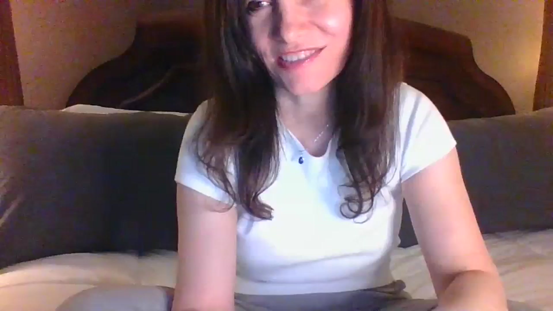 Gallery image thumbnail from LVDOLL's myfreecams stream on, 03/26/2024, 02:46 image 18 of 20