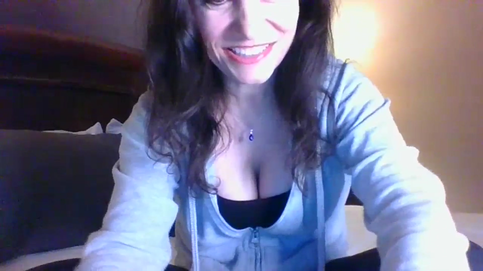 Gallery image thumbnail from LVDOLL's myfreecams stream on, 03/27/2024, 03:20 image 11 of 20