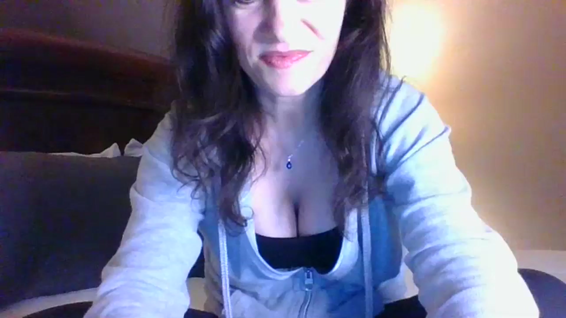 Gallery image thumbnail from LVDOLL's myfreecams stream on, 03/27/2024, 03:20 image 12 of 20