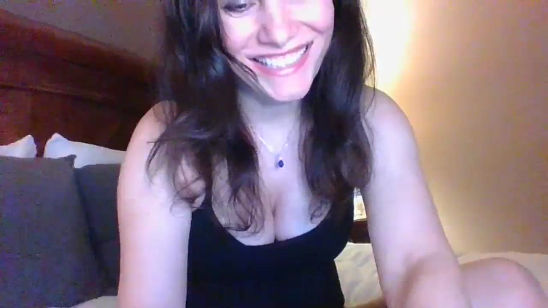 Gallery image thumbnail from LVDOLL's myfreecams stream on, 03/27/2024, 05:16 image 8 of 20
