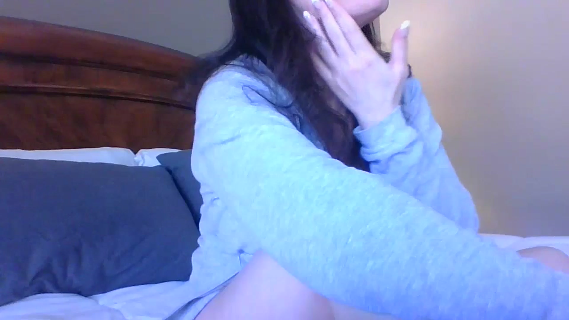 Gallery image thumbnail from LVDOLL's myfreecams stream on, 03/27/2024, 23:17 image 17 of 20