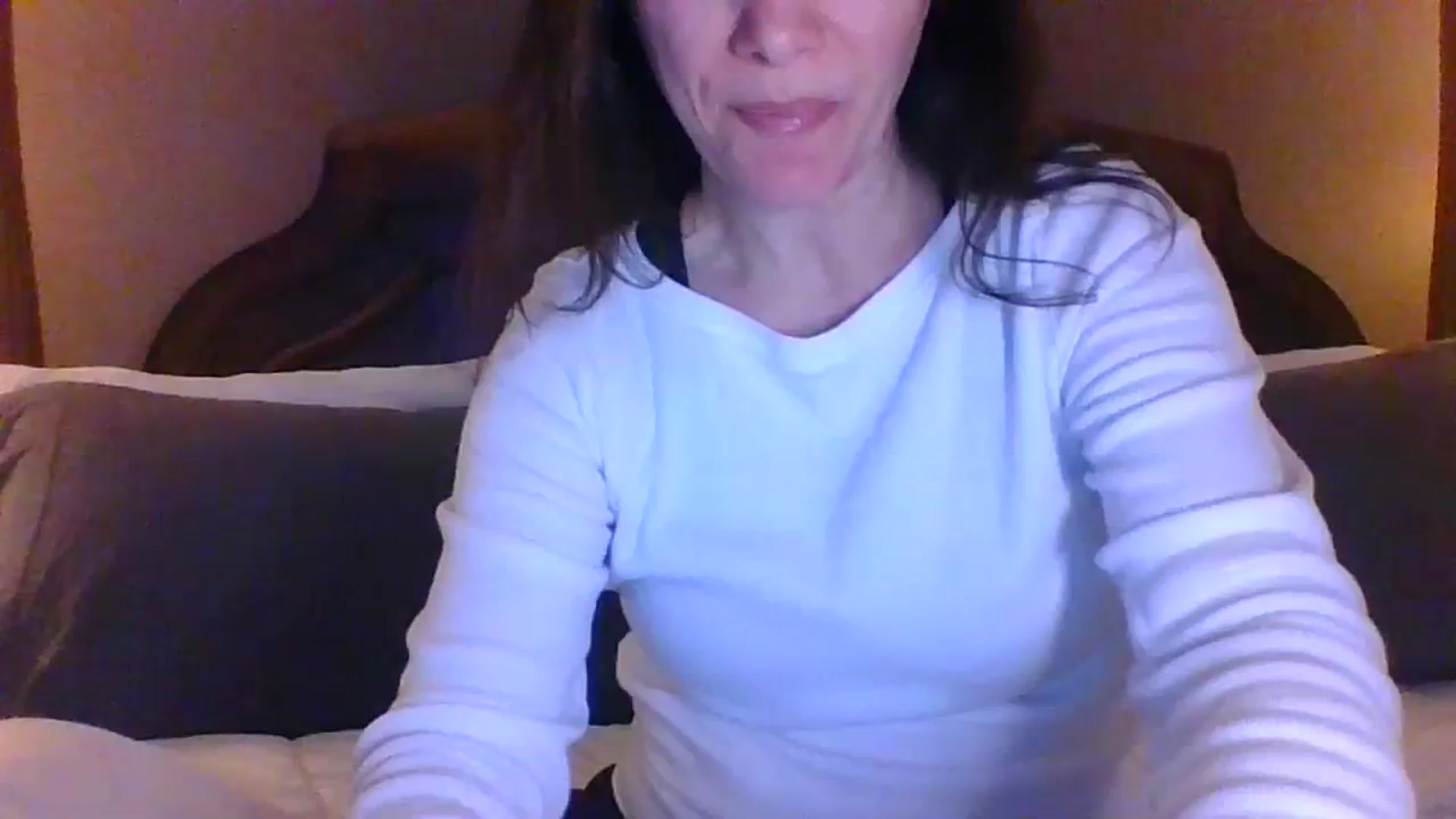 Gallery image thumbnail from LVDOLL's myfreecams stream on, 04/05/2024, 04:54 image 20 of 20
