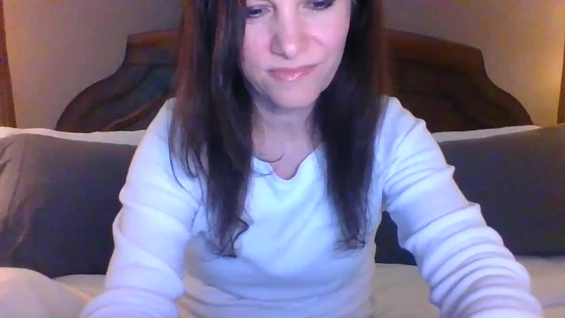 Gallery image thumbnail from LVDOLL's myfreecams stream on, 04/05/2024, 04:54 image 10 of 20