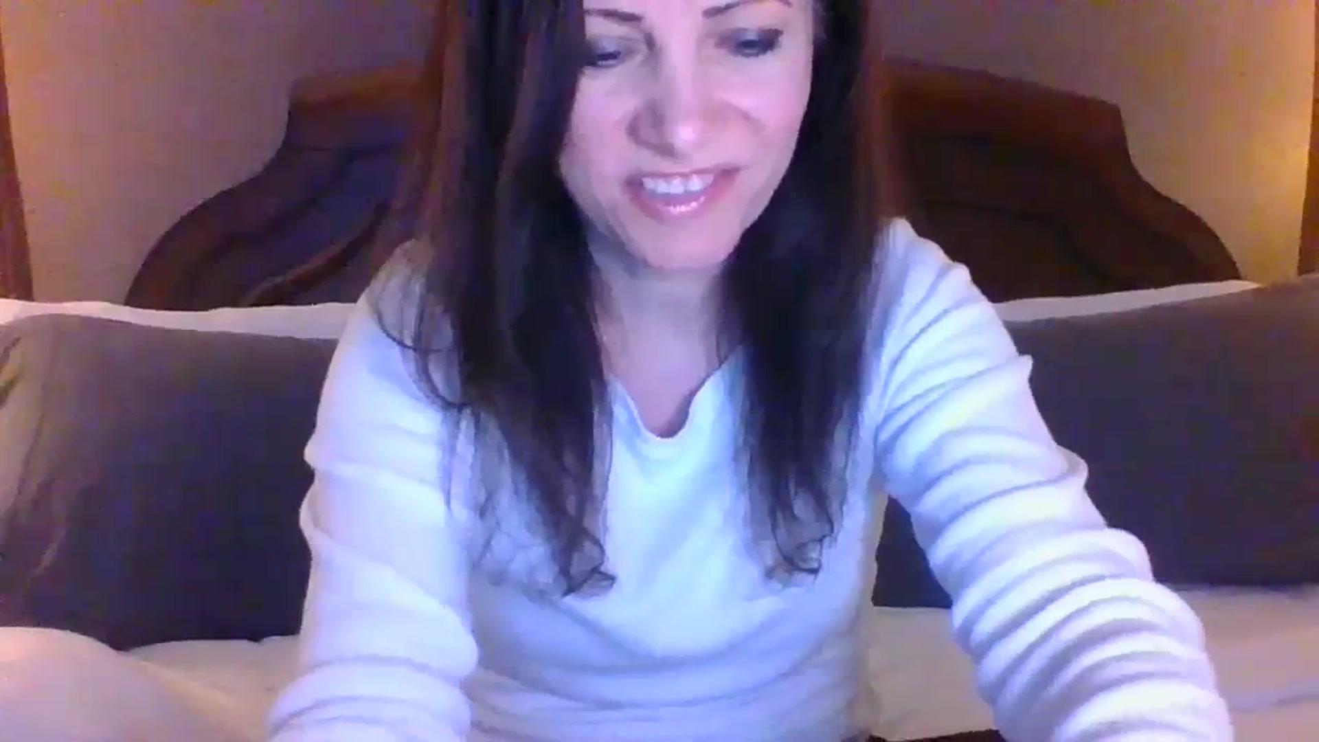 Gallery image thumbnail from LVDOLL's myfreecams stream on, 04/05/2024, 04:54 image 11 of 20