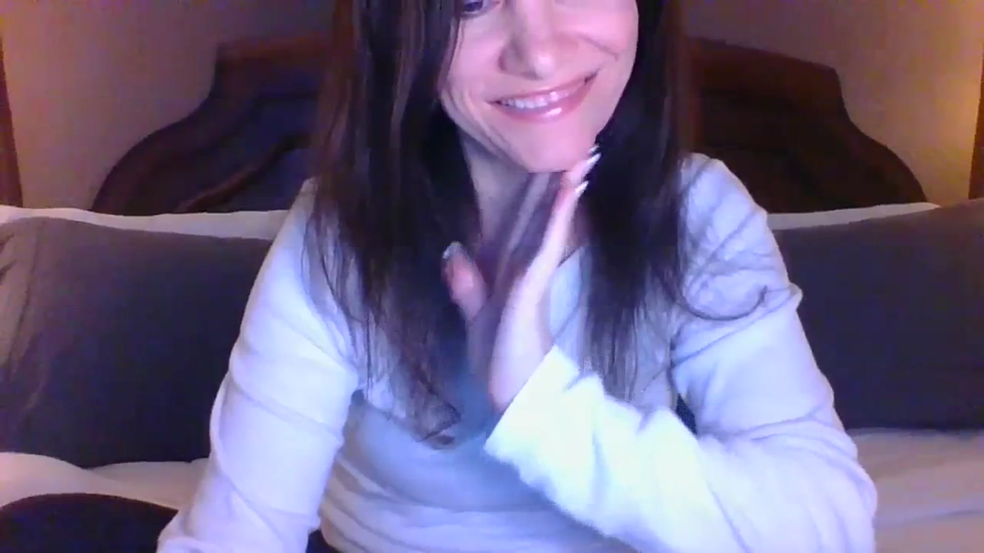 Gallery image thumbnail from LVDOLL's myfreecams stream on, 04/05/2024, 04:54 image 5 of 20