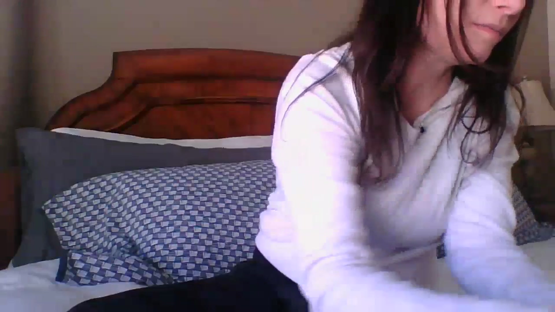 Gallery image thumbnail from LVDOLL's myfreecams stream on, 04/08/2024, 19:28 image 10 of 20