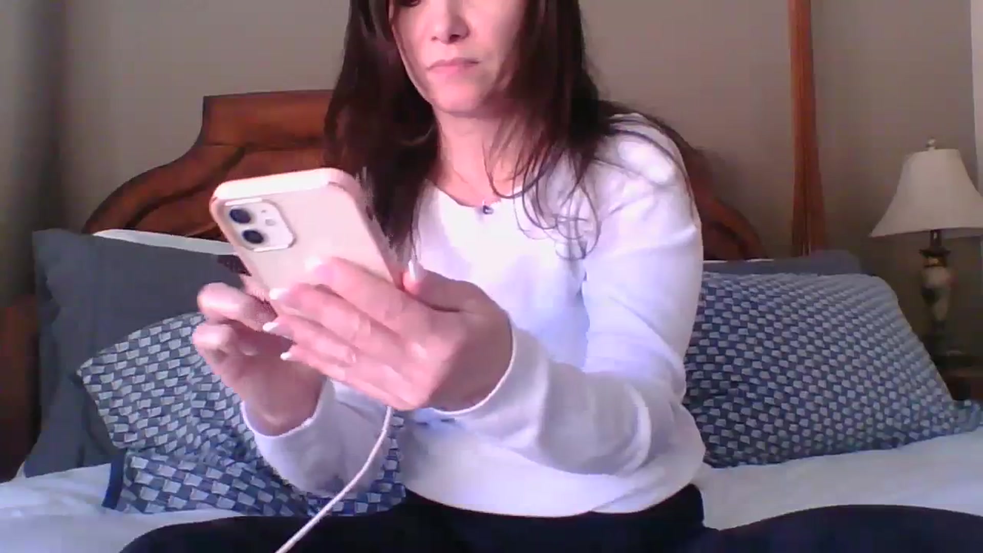 Gallery image thumbnail from LVDOLL's myfreecams stream on, 04/08/2024, 19:28 image 11 of 20