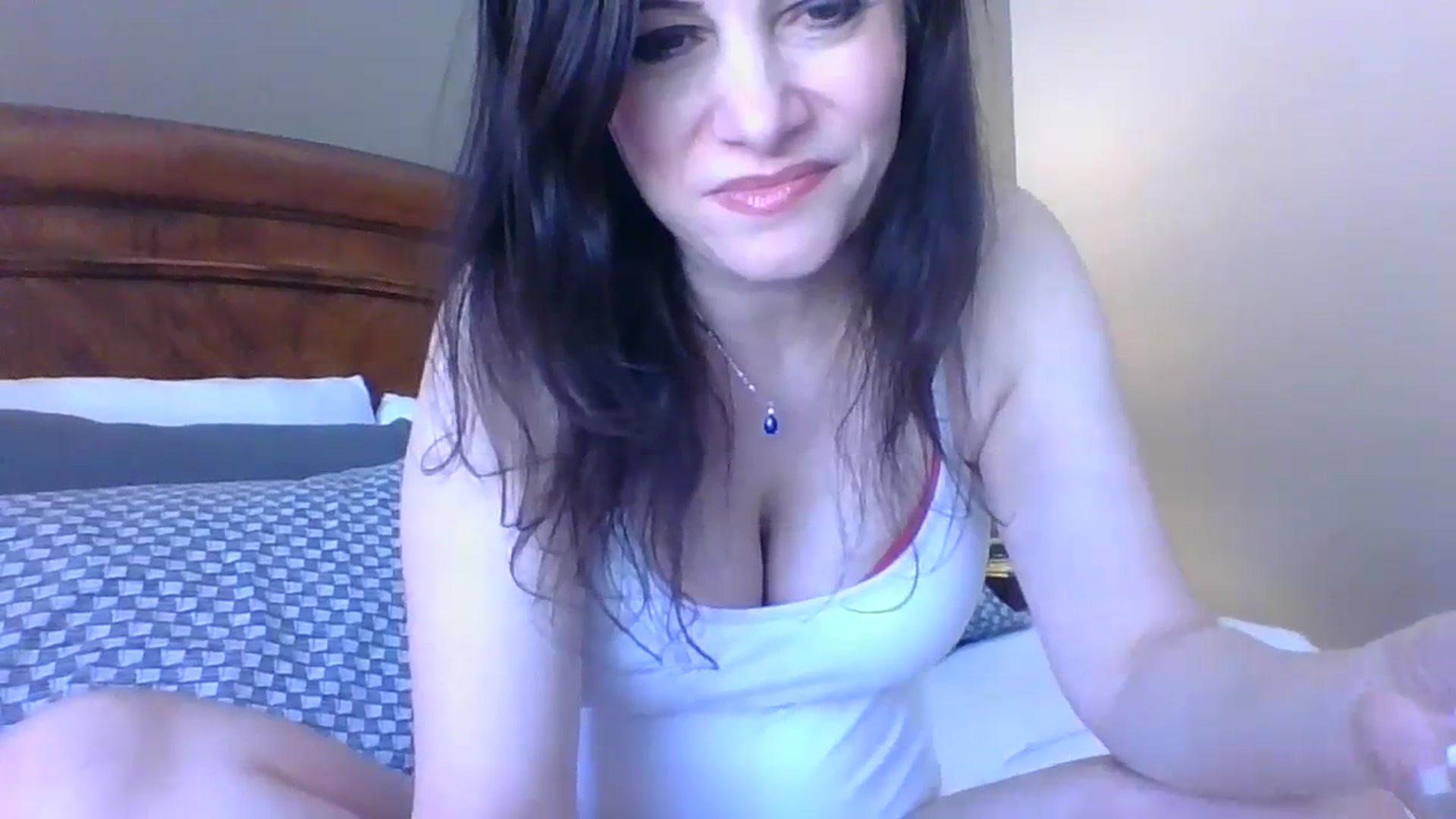 Gallery image thumbnail from LVDOLL's myfreecams stream on, 04/09/2024, 22:56 image 3 of 20