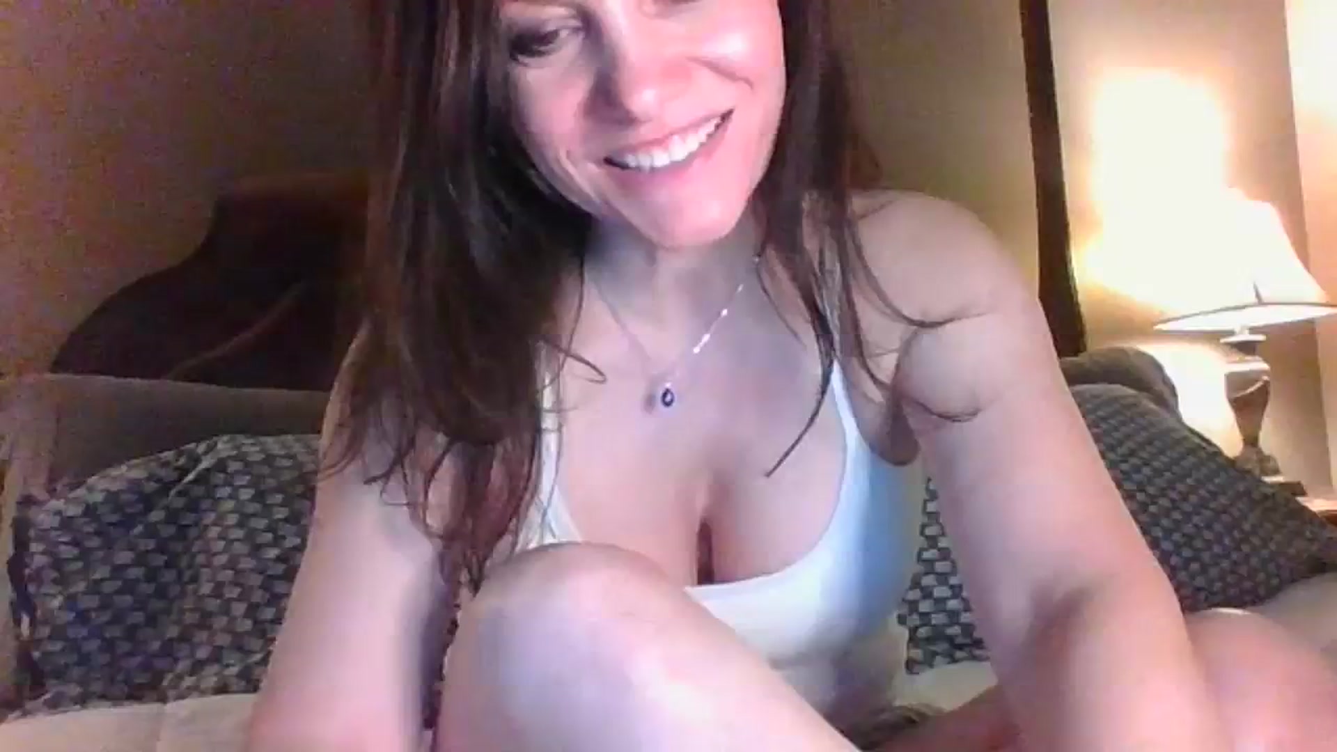Gallery image thumbnail from LVDOLL's myfreecams stream on, 04/10/2024, 06:22 image 14 of 20