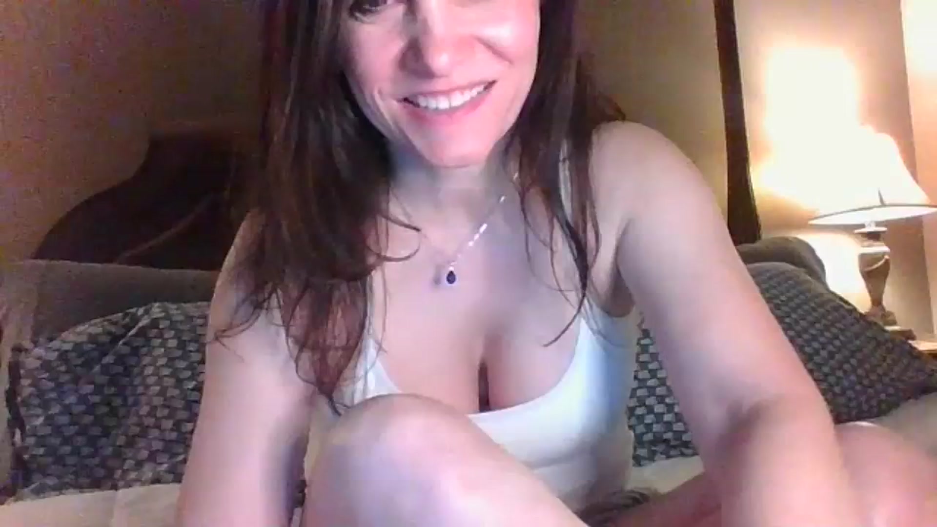 Gallery image thumbnail from LVDOLL's myfreecams stream on, 04/10/2024, 06:22 image 15 of 20