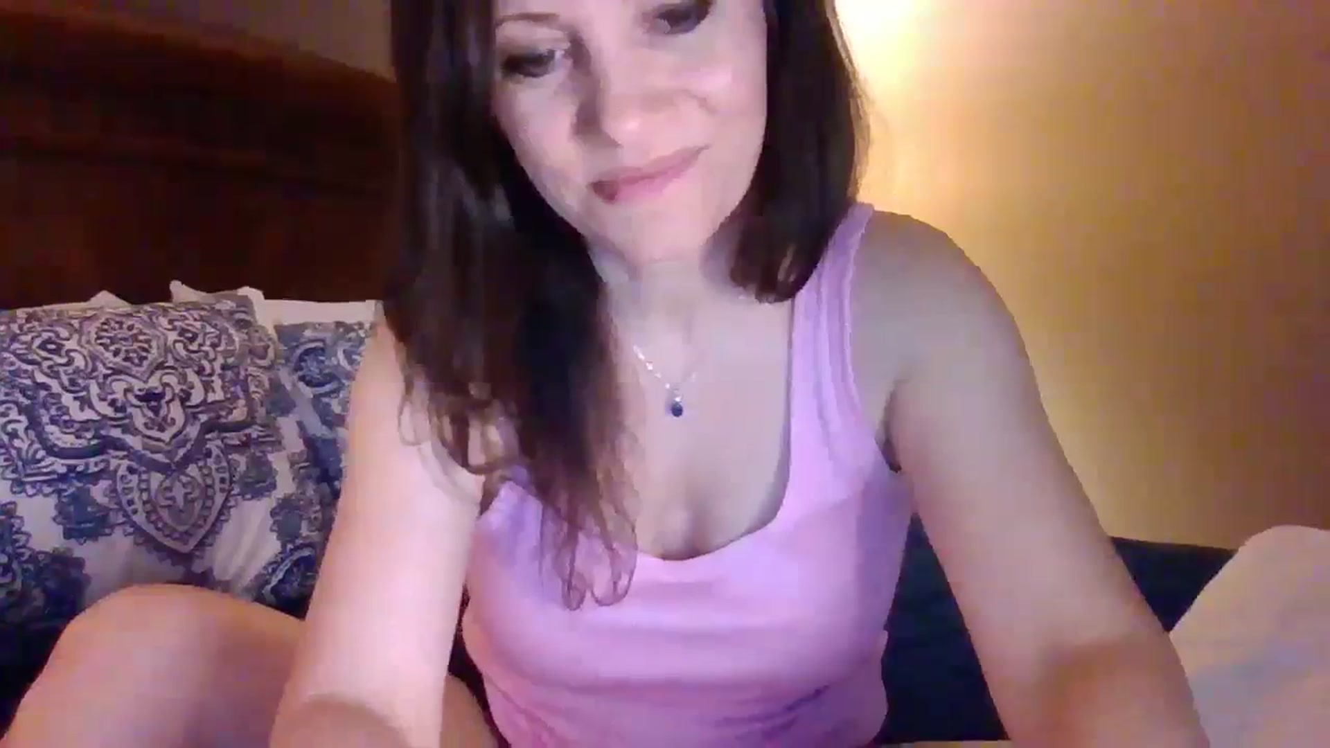 Gallery image thumbnail from LVDOLL's myfreecams stream on, 04/19/2024, 04:21 image 12 of 20