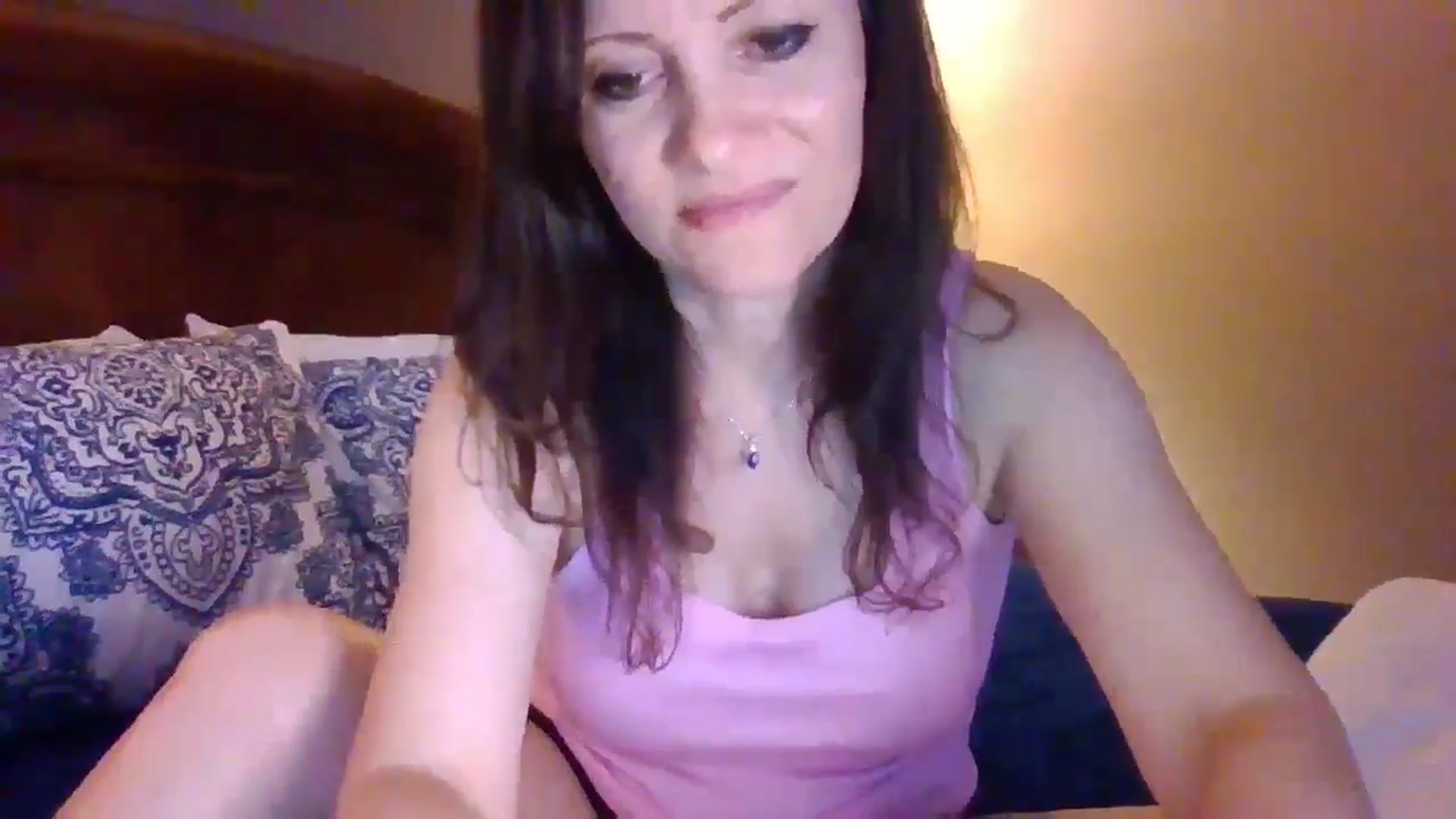 Gallery image thumbnail from LVDOLL's myfreecams stream on, 04/19/2024, 04:21 image 13 of 20