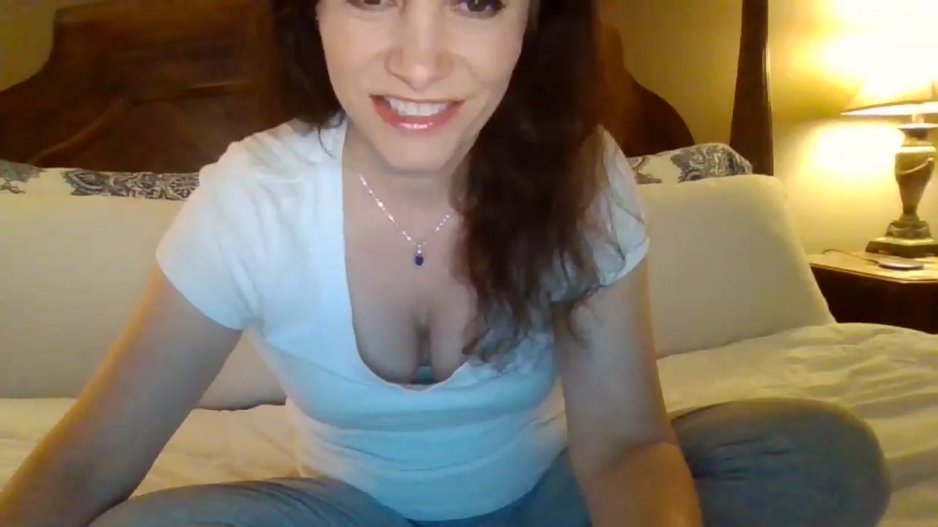 Gallery image thumbnail from LVDOLL's myfreecams stream on, 04/22/2024, 04:14 image 3 of 20