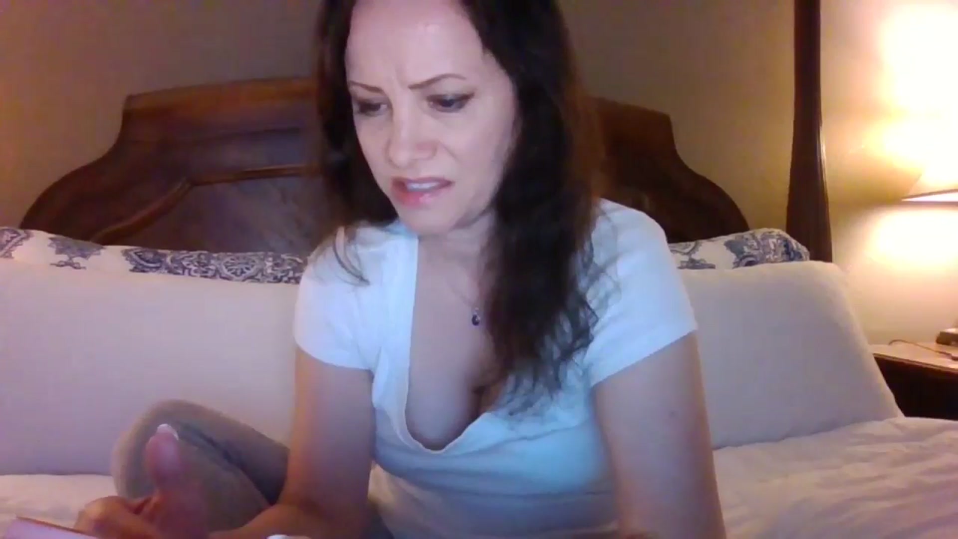 Gallery image thumbnail from LVDOLL's myfreecams stream on, 04/22/2024, 04:14 image 8 of 20