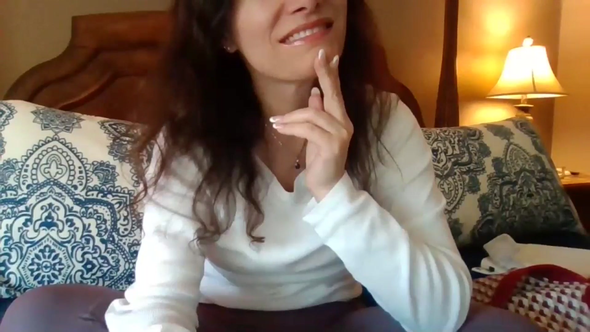 Gallery image thumbnail from LVDOLL's myfreecams stream on, 04/29/2024, 02:22 image 2 of 20