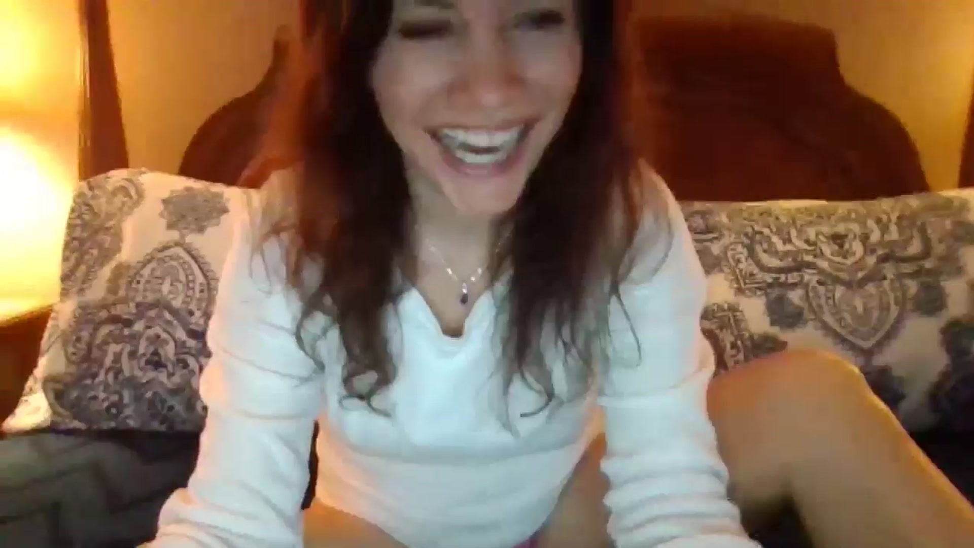 Gallery image thumbnail from LVDOLL's myfreecams stream on, 04/29/2024, 05:49 image 14 of 20