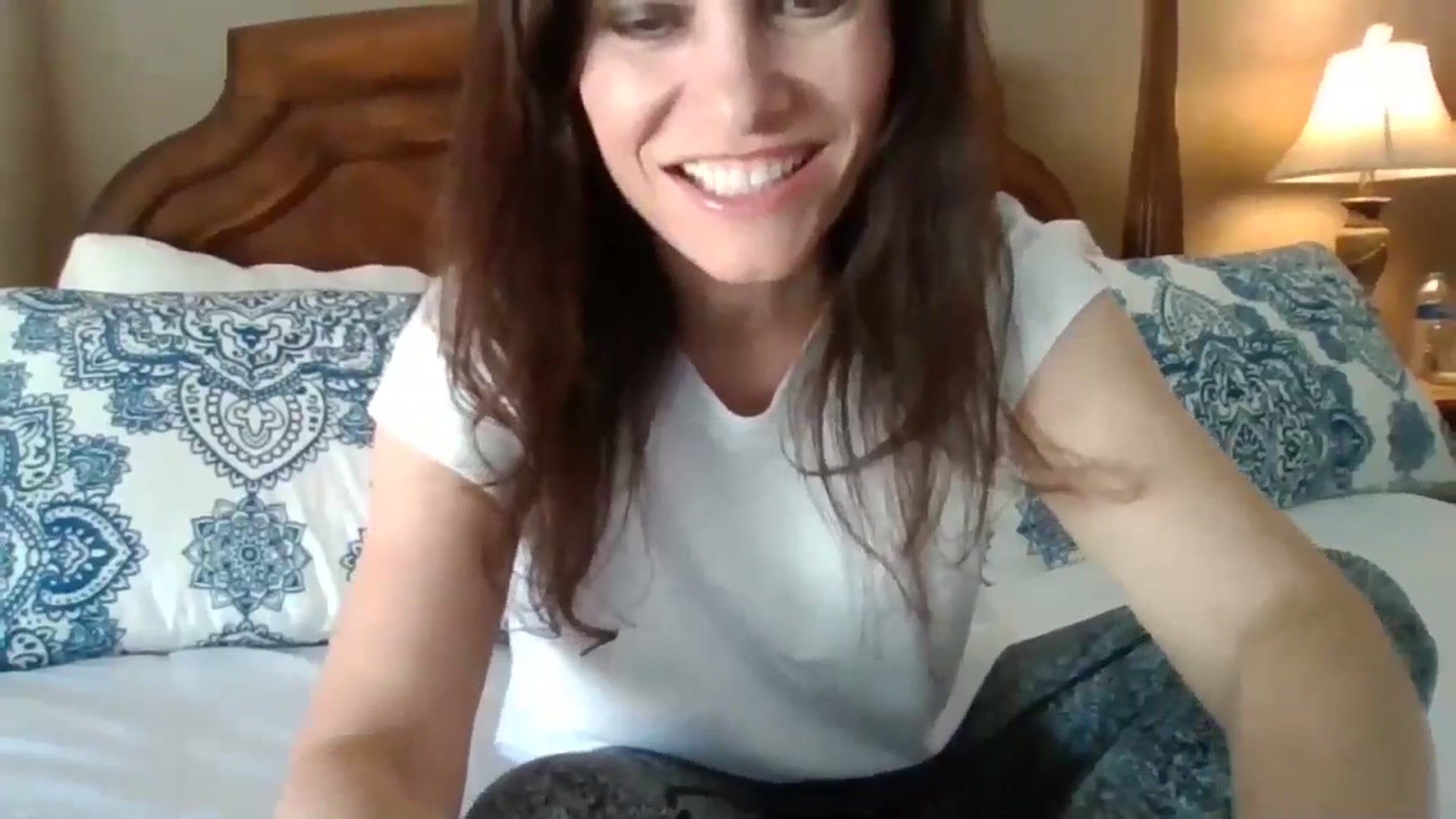 Gallery image thumbnail from LVDOLL's myfreecams stream on, 04/30/2024, 20:13 image 2 of 20