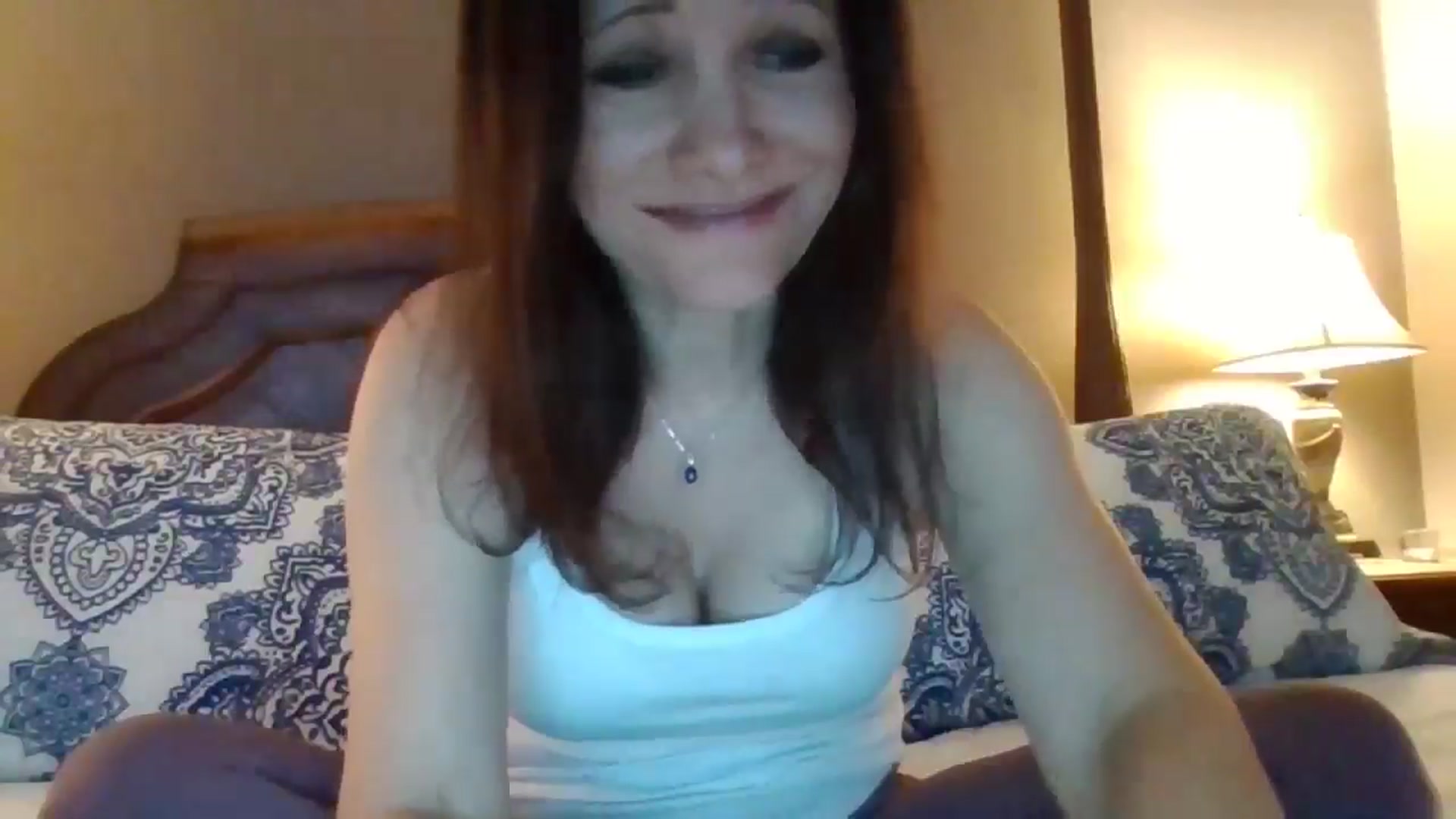 Gallery image thumbnail from LVDOLL's myfreecams stream on, 05/02/2024, 02:45 image 16 of 20