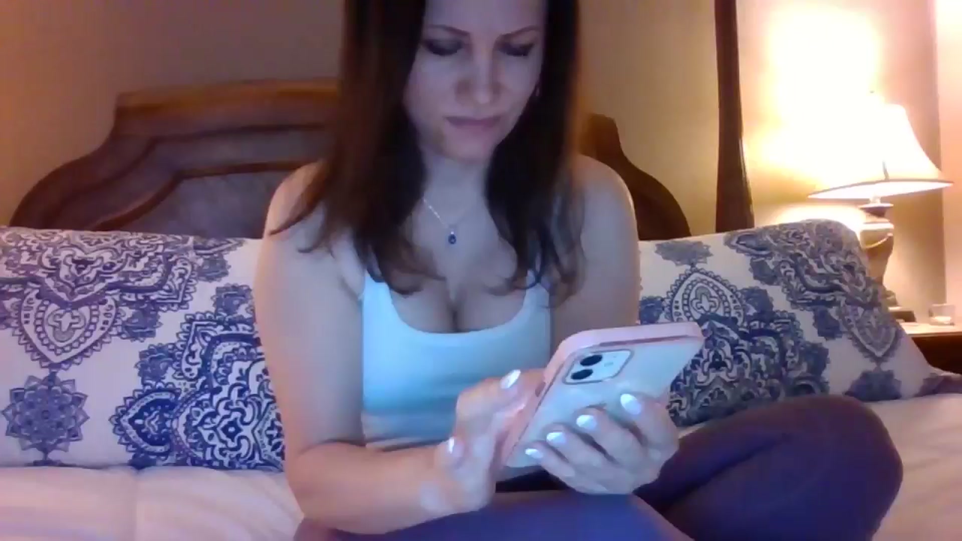 Gallery image thumbnail from LVDOLL's myfreecams stream on, 05/02/2024, 02:45 image 15 of 20
