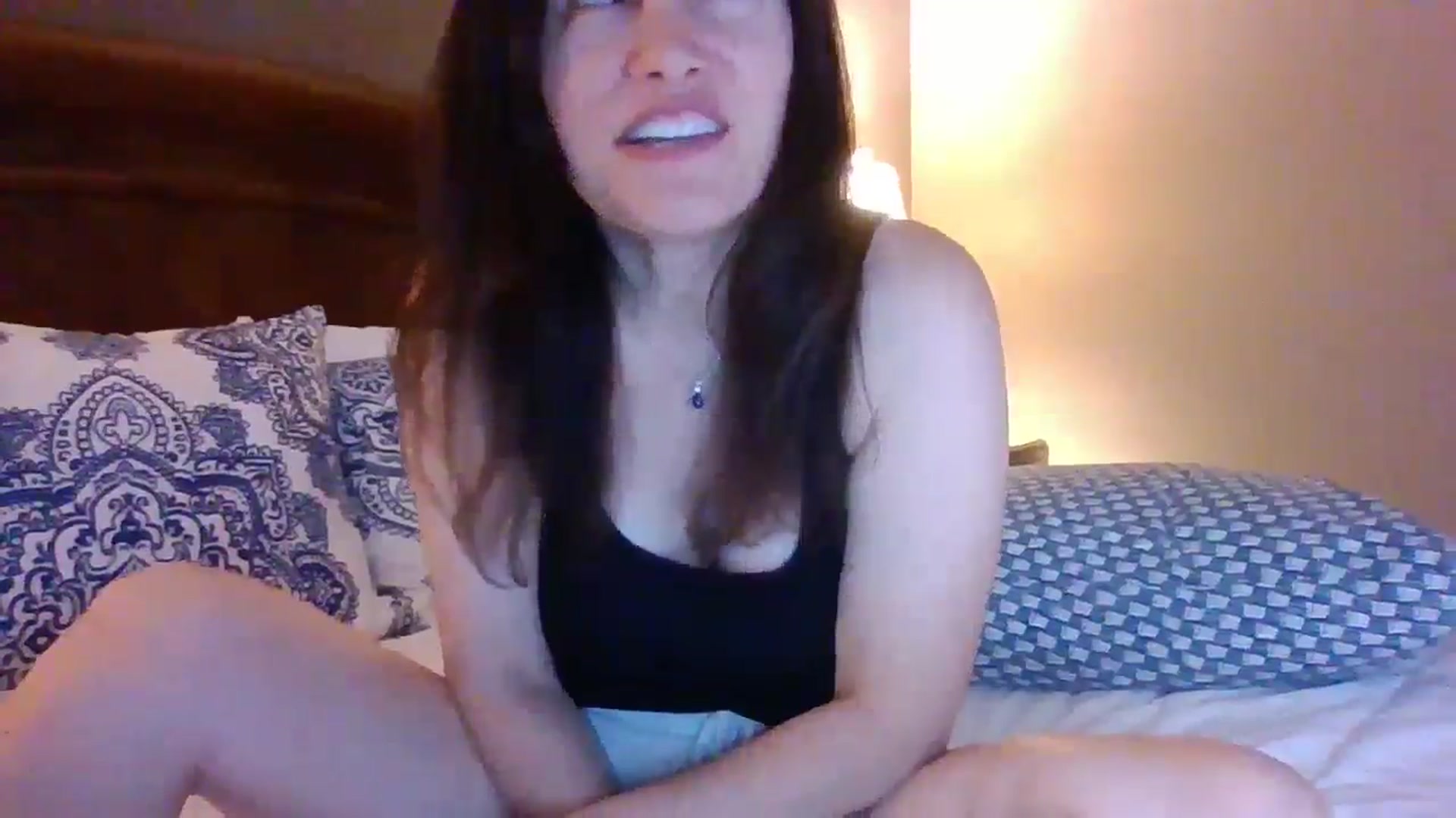 Gallery image thumbnail from LVDOLL's myfreecams stream on, 05/07/2024, 05:59 image 18 of 20