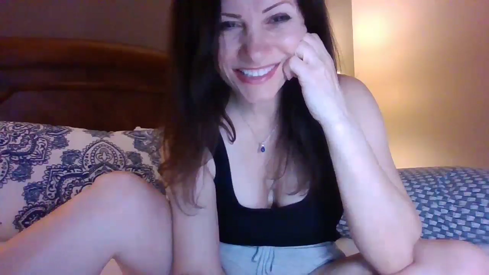 Gallery image thumbnail from LVDOLL's myfreecams stream on, 05/07/2024, 05:59 image 8 of 20