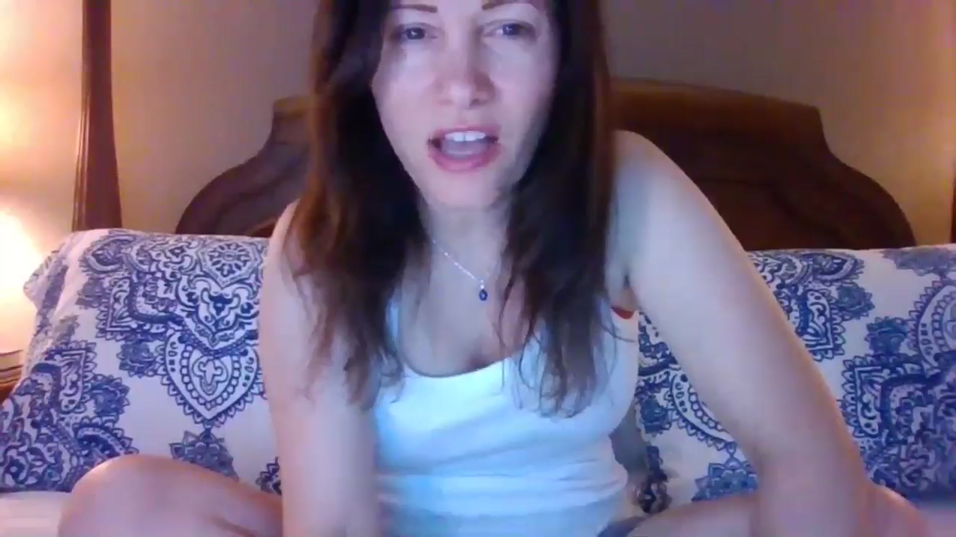 Gallery image thumbnail from LVDOLL's myfreecams stream on, 05/08/2024, 05:34 image 4 of 20