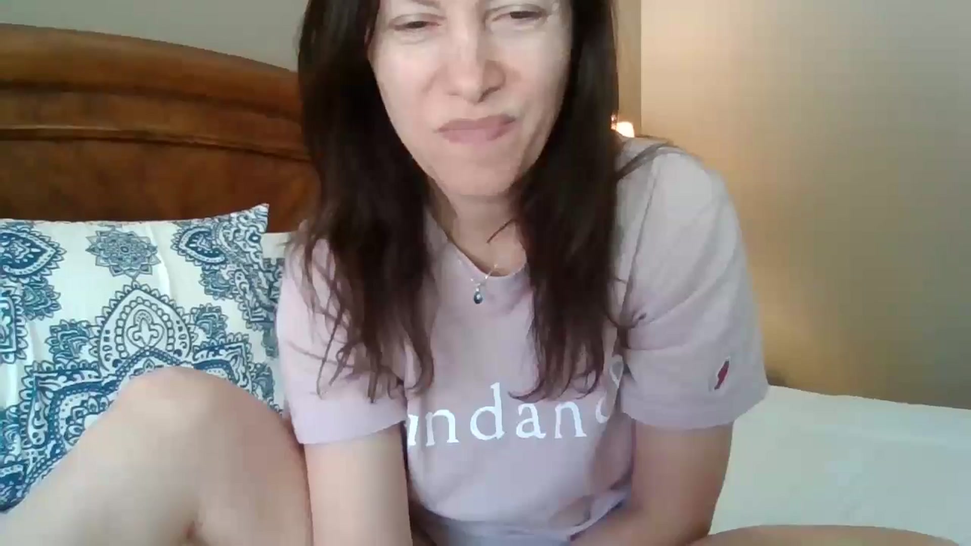 Gallery image thumbnail from LVDOLL's myfreecams stream on, 05/08/2024, 17:40 image 18 of 20