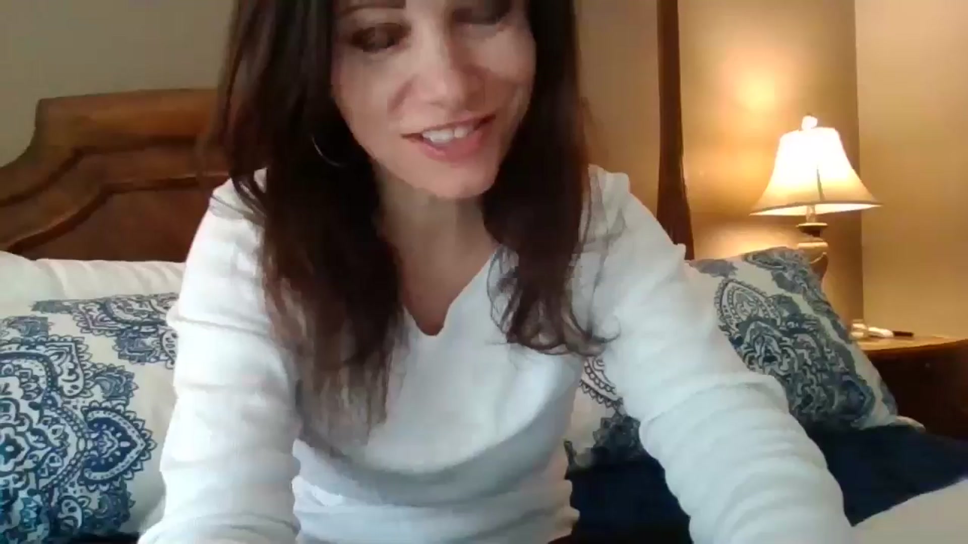 Gallery image thumbnail from LVDOLL's myfreecams stream on, 05/14/2024, 01:04 image 3 of 20