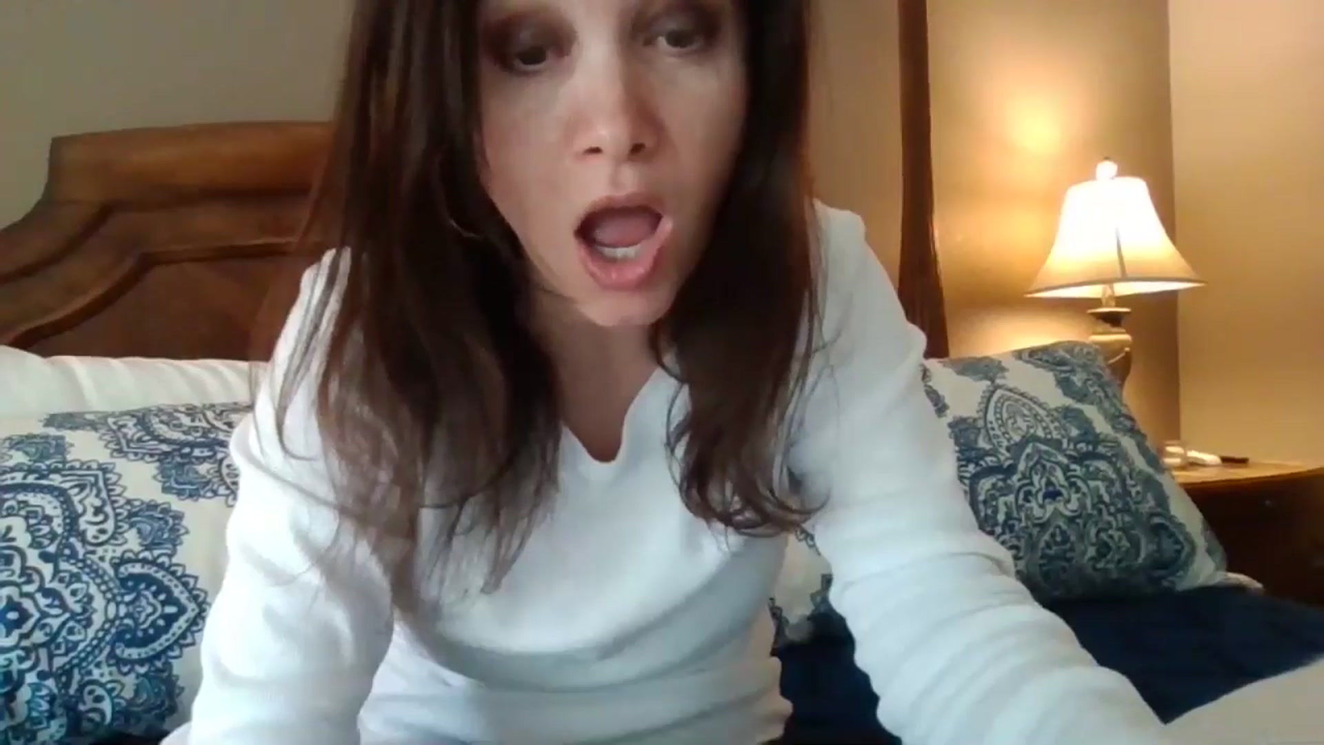 Gallery image thumbnail from LVDOLL's myfreecams stream on, 05/14/2024, 01:04 image 9 of 20