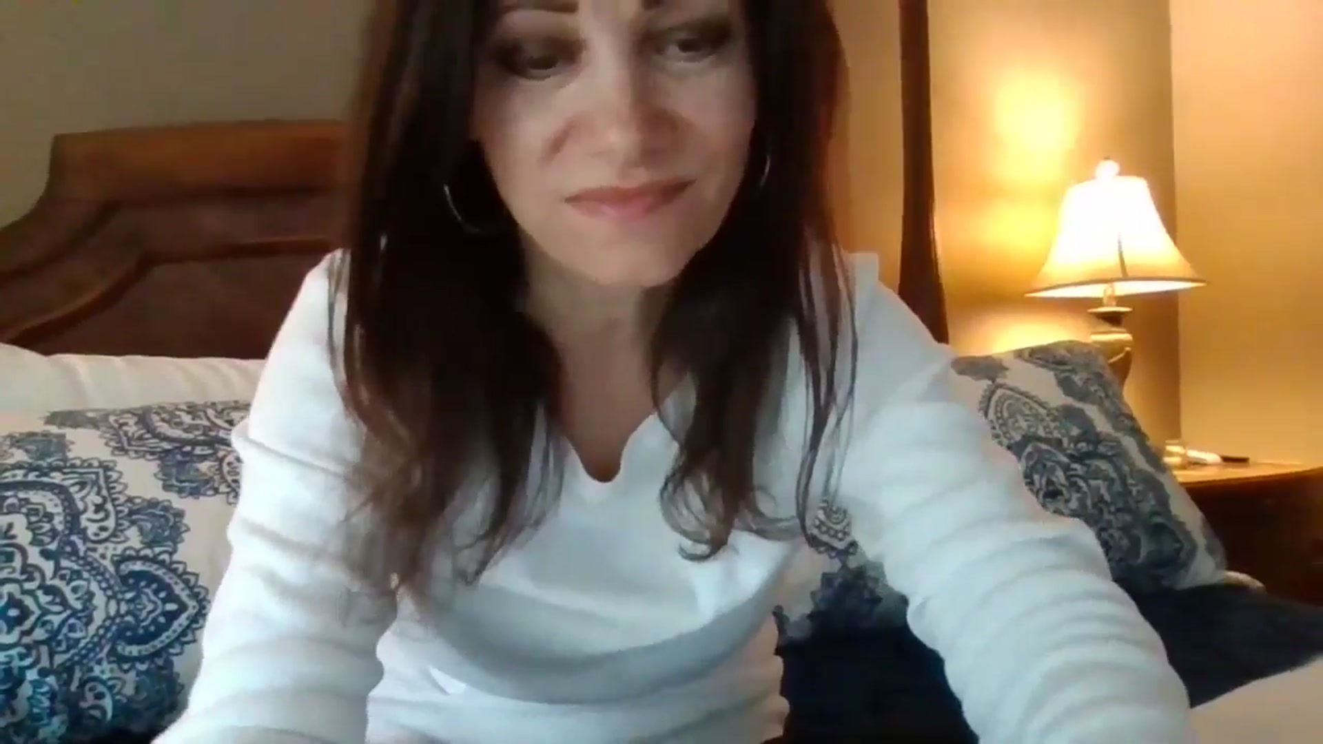 Gallery image thumbnail from LVDOLL's myfreecams stream on, 05/14/2024, 01:04 image 16 of 20