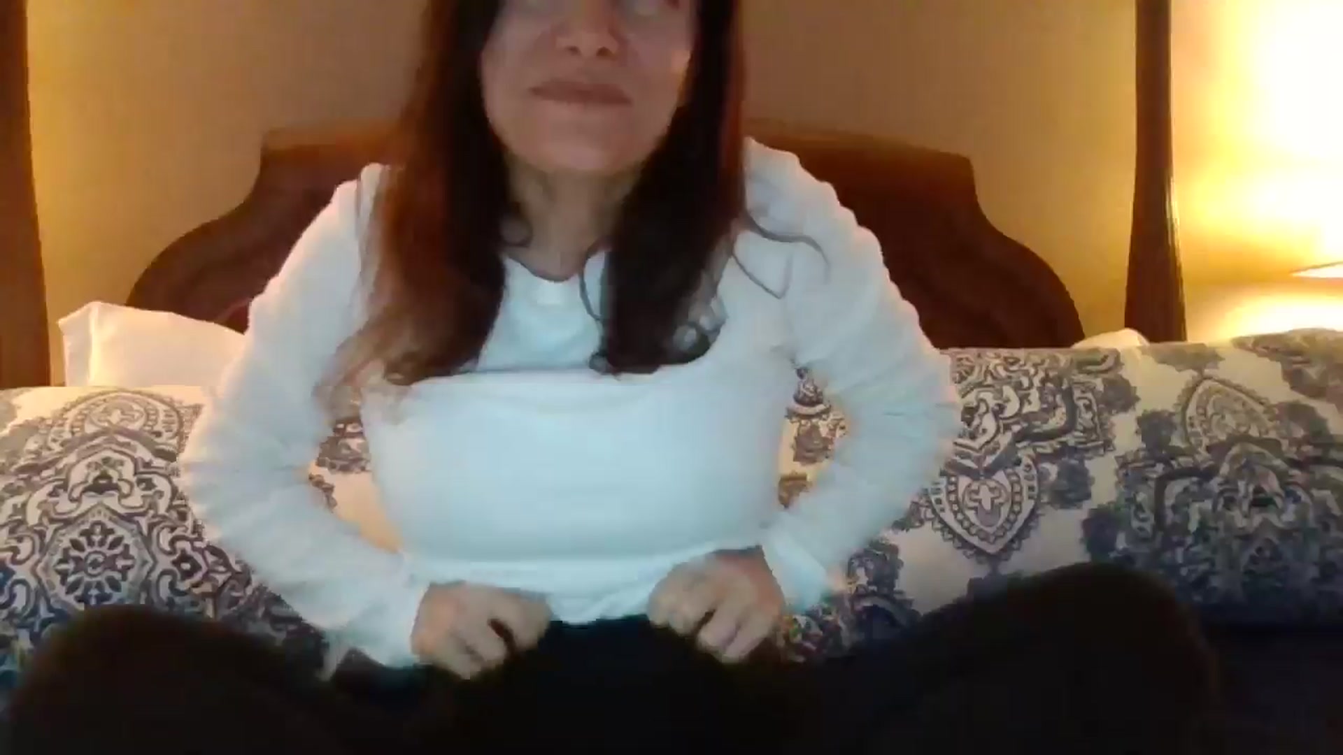 Gallery image thumbnail from LVDOLL's myfreecams stream on, 05/14/2024, 03:23 image 7 of 20