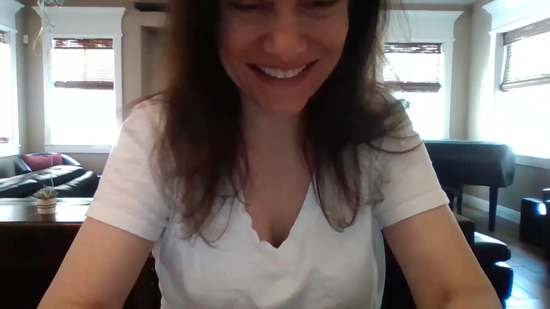 Gallery image thumbnail from LVDOLL's myfreecams stream on, 05/14/2024, 18:13 image 10 of 20