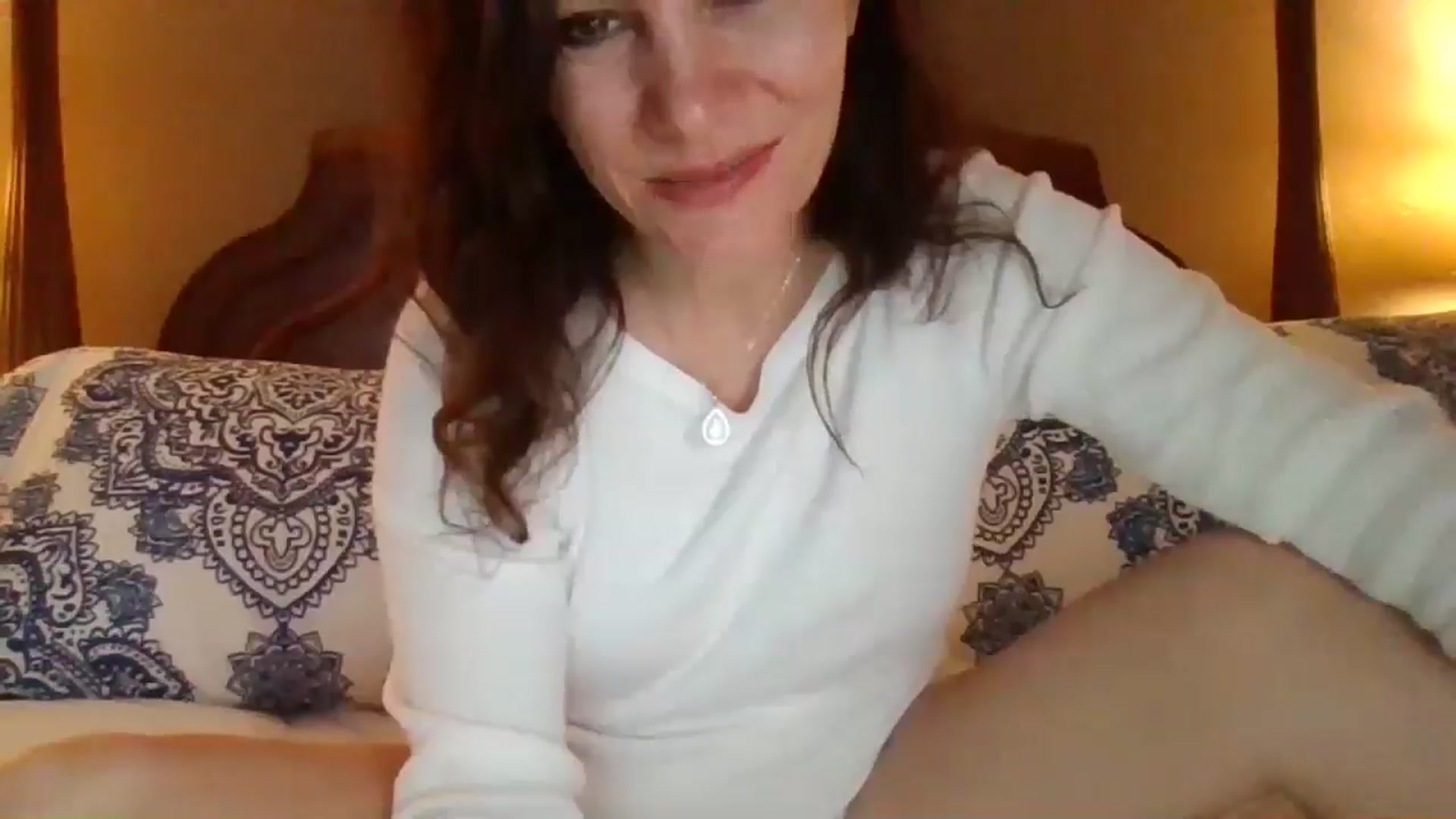 Gallery image thumbnail from LVDOLL's myfreecams stream on, 05/20/2024, 04:22 image 6 of 20