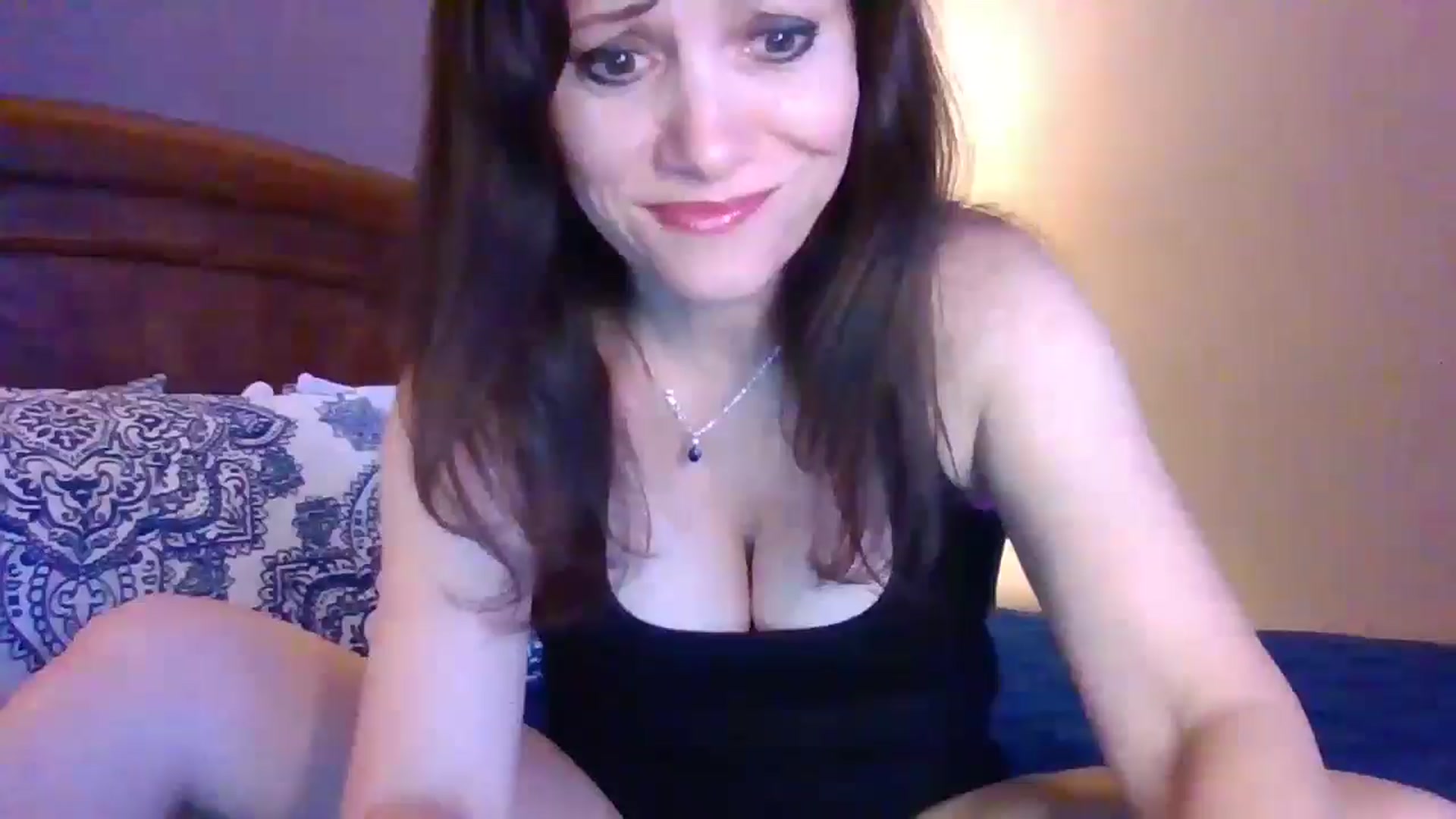 Gallery image thumbnail from LVDOLL's myfreecams stream on, 05/24/2024, 04:15 image 3 of 20