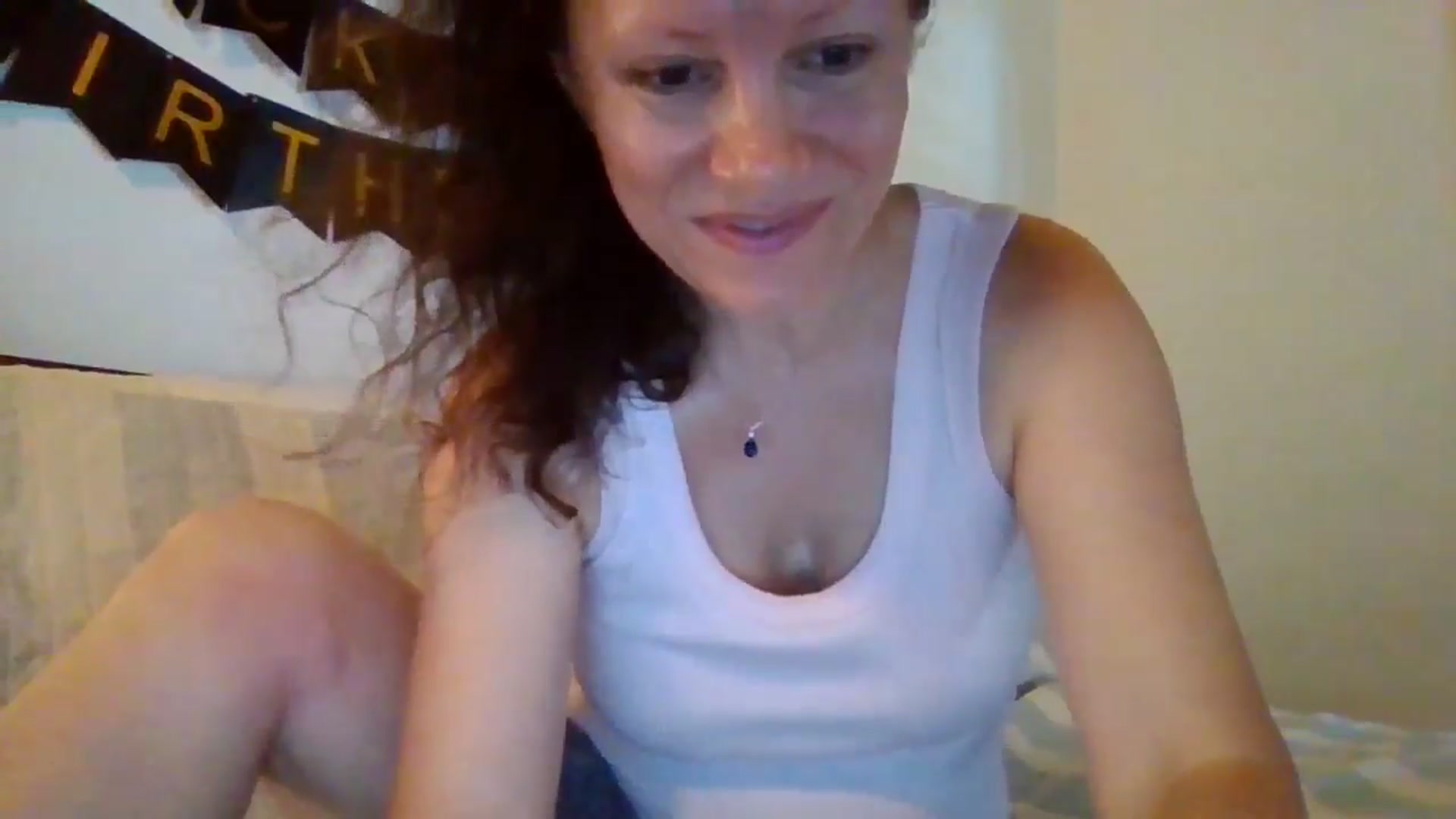 Gallery image thumbnail from LVDOLL's myfreecams stream on, 05/26/2024, 16:45 image 10 of 20