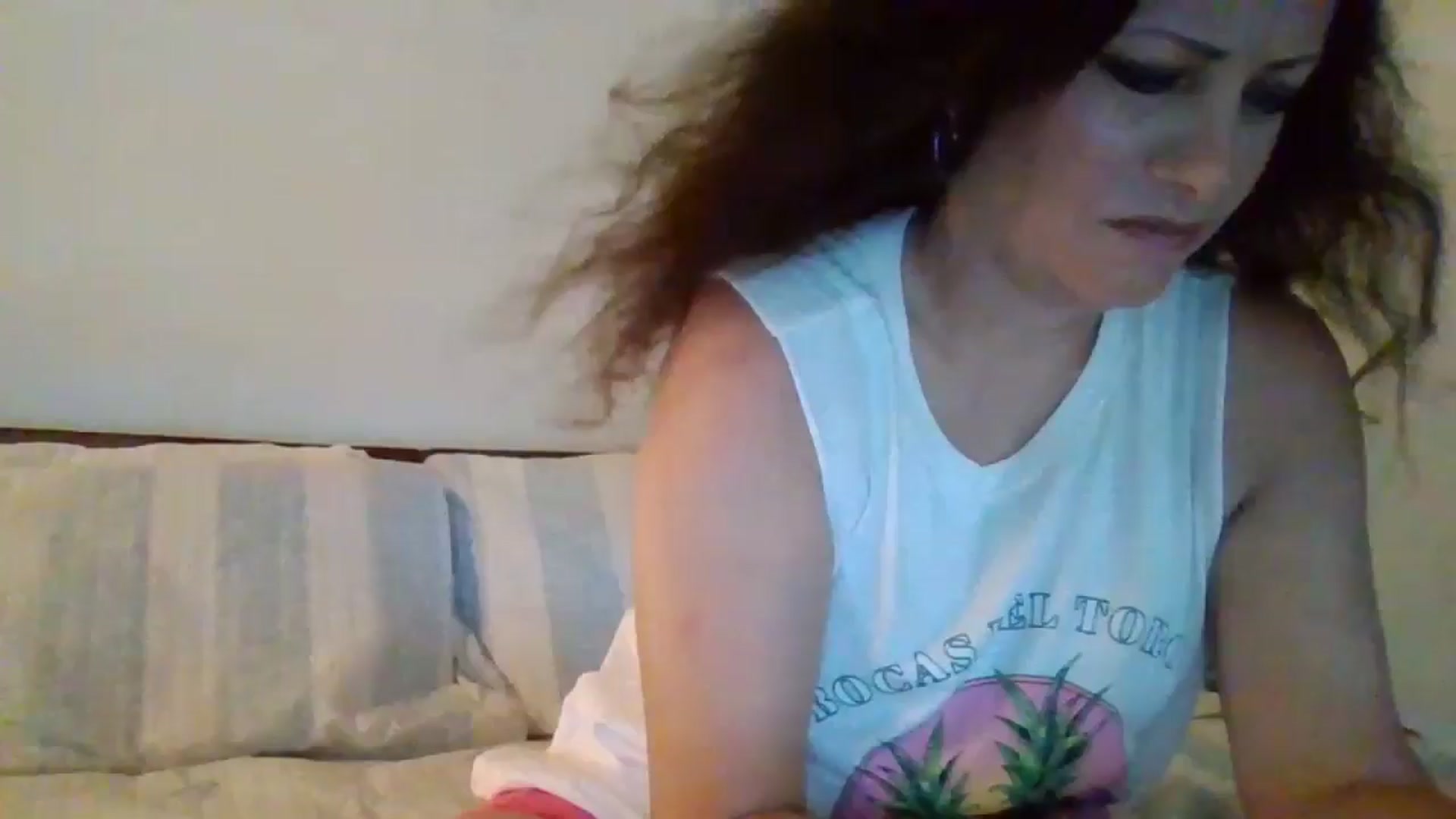 Gallery image thumbnail from LVDOLL's myfreecams stream on, 05/29/2024, 20:50 image 12 of 20