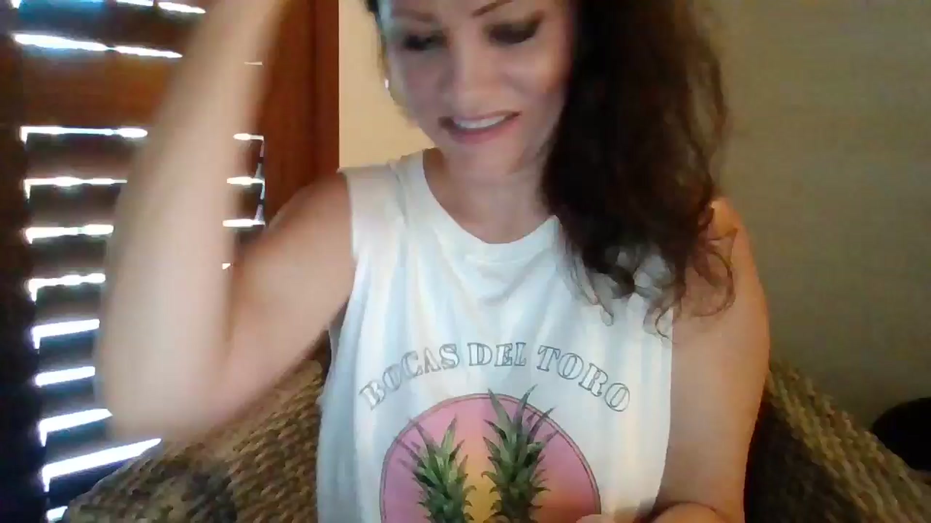 Gallery image thumbnail from LVDOLL's myfreecams stream on, 05/29/2024, 21:28 image 8 of 20
