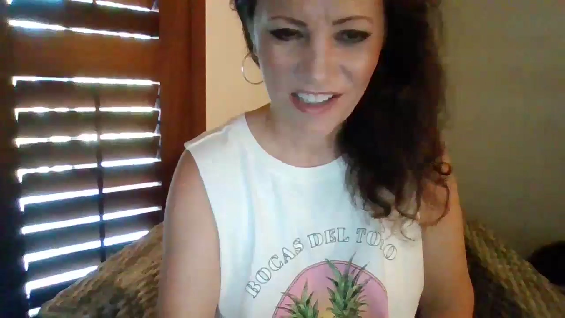 Gallery image thumbnail from LVDOLL's myfreecams stream on, 05/29/2024, 21:28 image 9 of 20