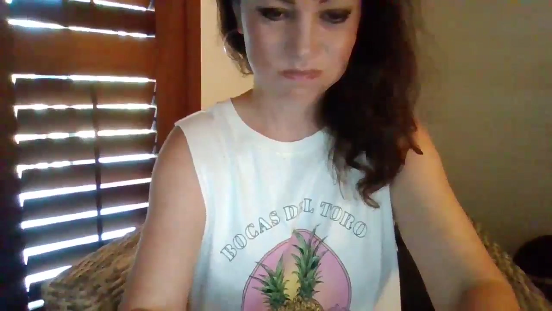 Gallery image thumbnail from LVDOLL's myfreecams stream on, 05/29/2024, 21:28 image 12 of 20