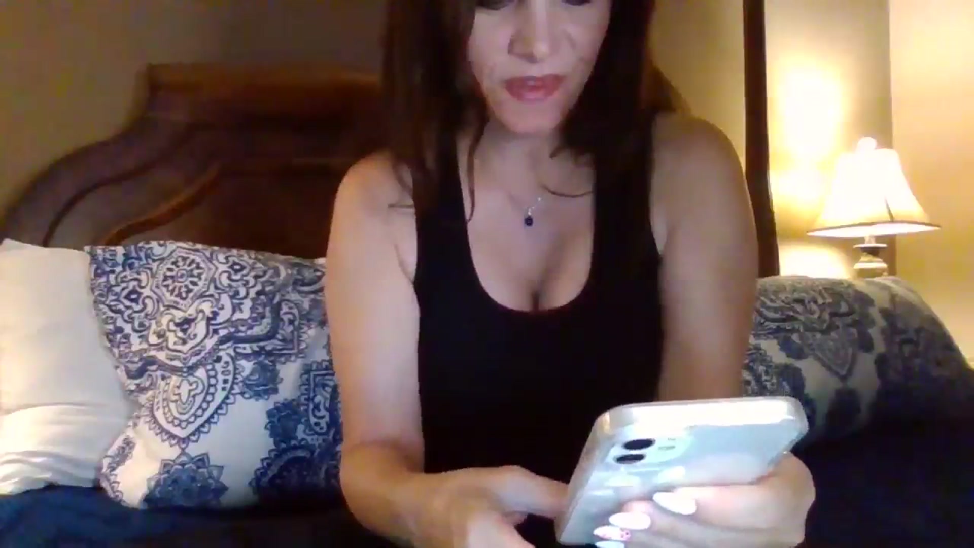 Gallery image thumbnail from LVDOLL's myfreecams stream on, 06/04/2024, 03:36 image 17 of 20