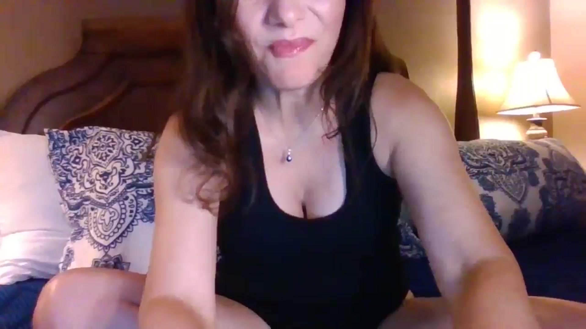 Gallery image thumbnail from LVDOLL's myfreecams stream on, 06/04/2024, 03:36 image 2 of 20