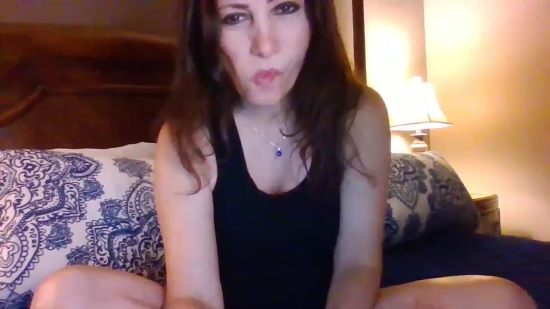 Gallery image thumbnail from LVDOLL's myfreecams stream on, 06/04/2024, 04:58 image 13 of 20