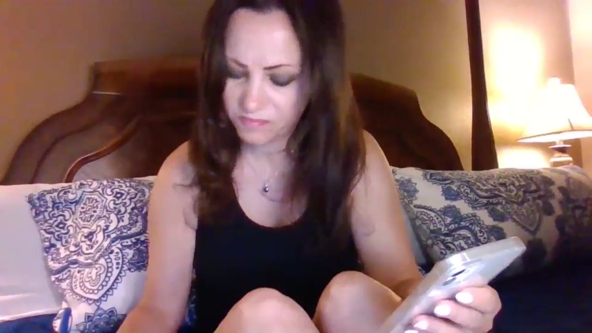 Gallery image thumbnail from LVDOLL's myfreecams stream on, 06/04/2024, 04:58 image 4 of 20