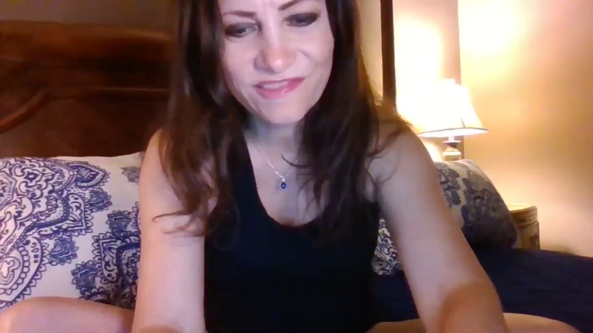Gallery image thumbnail from LVDOLL's myfreecams stream on, 06/04/2024, 04:58 image 18 of 20