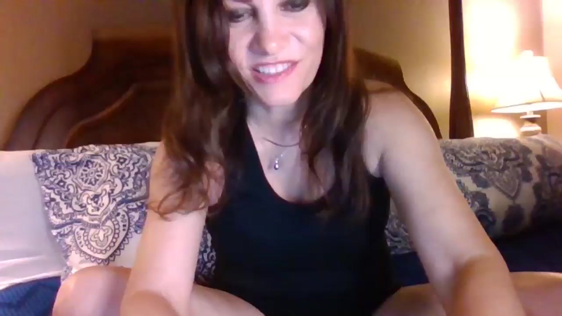 Gallery image thumbnail from LVDOLL's myfreecams stream on, 06/04/2024, 04:58 image 1 of 20