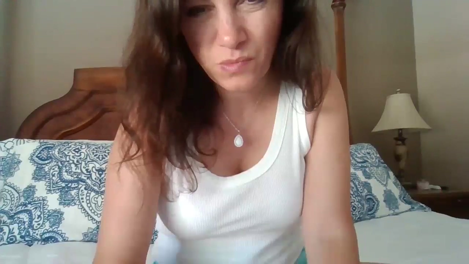 Gallery image thumbnail from LVDOLL's myfreecams stream on, 06/10/2024, 21:04 image 14 of 20