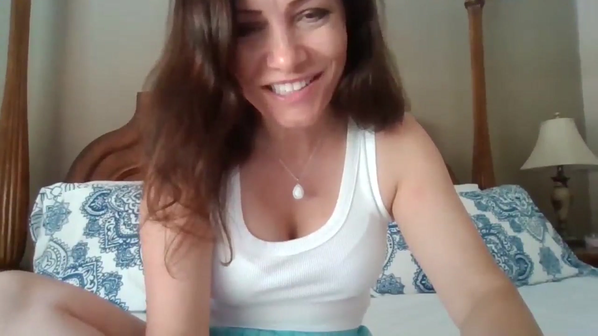 Gallery image thumbnail from LVDOLL's myfreecams stream on, 06/10/2024, 21:04 image 3 of 20