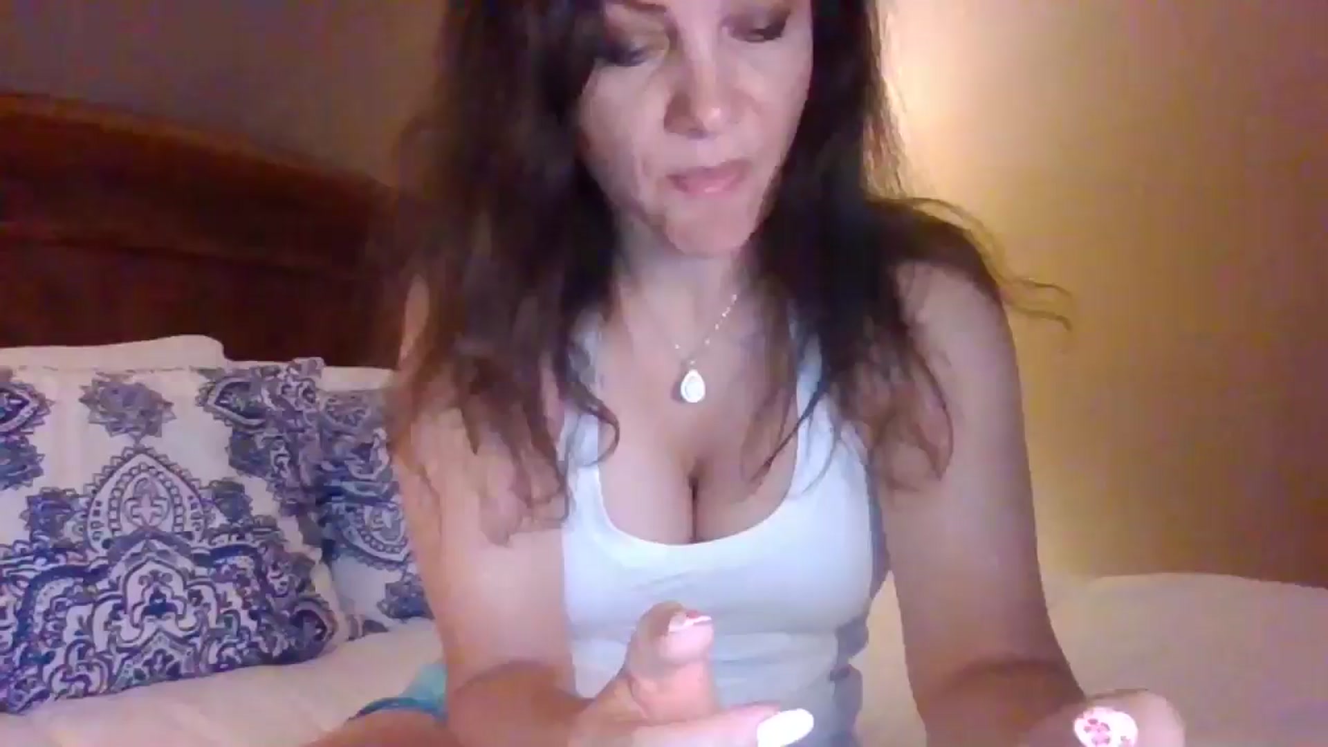 Gallery image thumbnail from LVDOLL's myfreecams stream on, 06/10/2024, 22:18 image 9 of 20